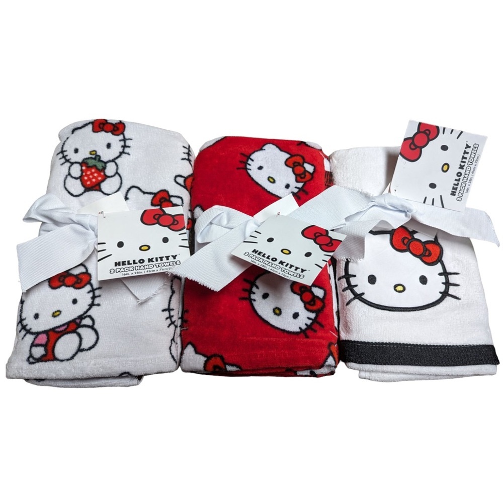 Hello Kitty Hand Towels